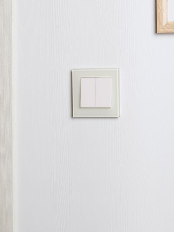 Рамка 1-м BRITE РУ-1-2-БрВа стекло ванильн — изображение 6