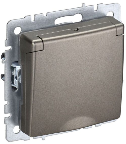 Розетка BRITE РСбш10-3-БрШ 16А IP20 с заземл. защ. шторки с крышкой механизм шампань