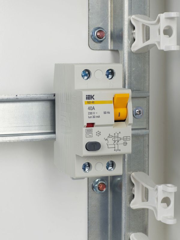 Выключатель дифференциального тока 2п 40А 30мА тип AC ВД1-63 — изображение 10