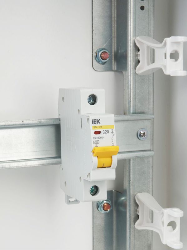 Выключатель автоматический модульный 1п C 20А 4.5кА ВА47-29 — изображение 10