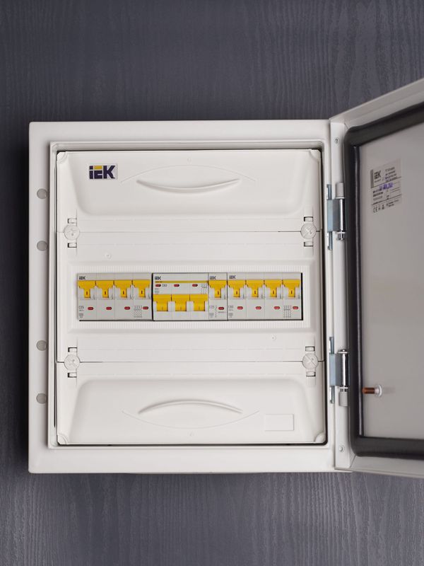 Выключатель автоматический модульный 3п C 63А 4.5кА ВА47-29 — изображение 9