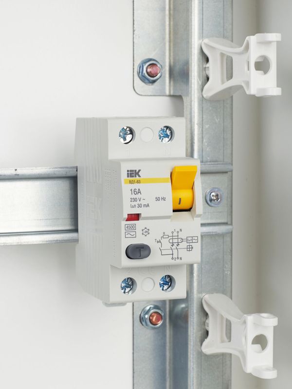 Выключатель дифференциального тока 2п 16А 30мА тип AC ВД1-63 — изображение 10