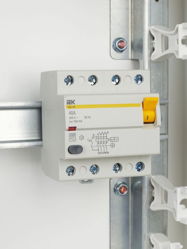 Выключатель дифференциального тока 4п 40А 100мА тип AC ВД1-63 — изображение 10