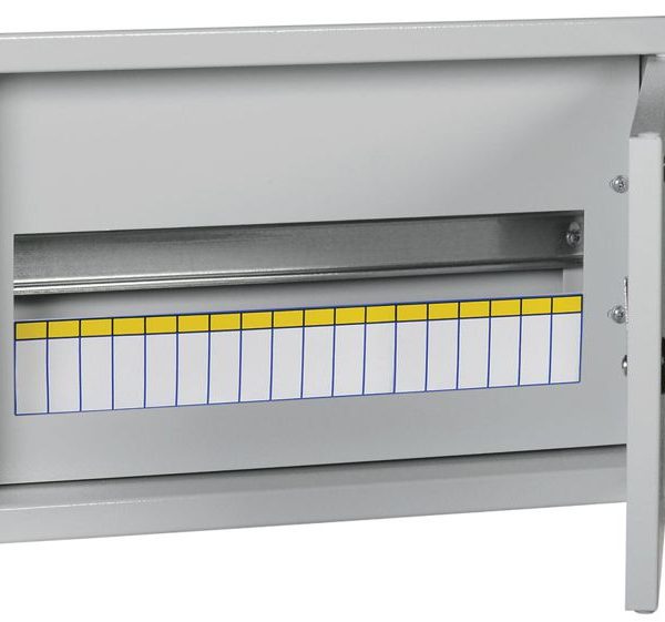 Корпус ЩРв-18 TITAN 3 265х440х120мм IP31 метал