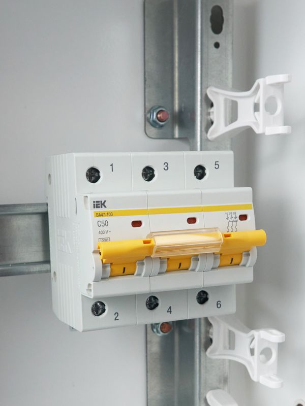 Выключатель автоматический модульный 3п C 50А 10кА ВА47-100 — изображение 10