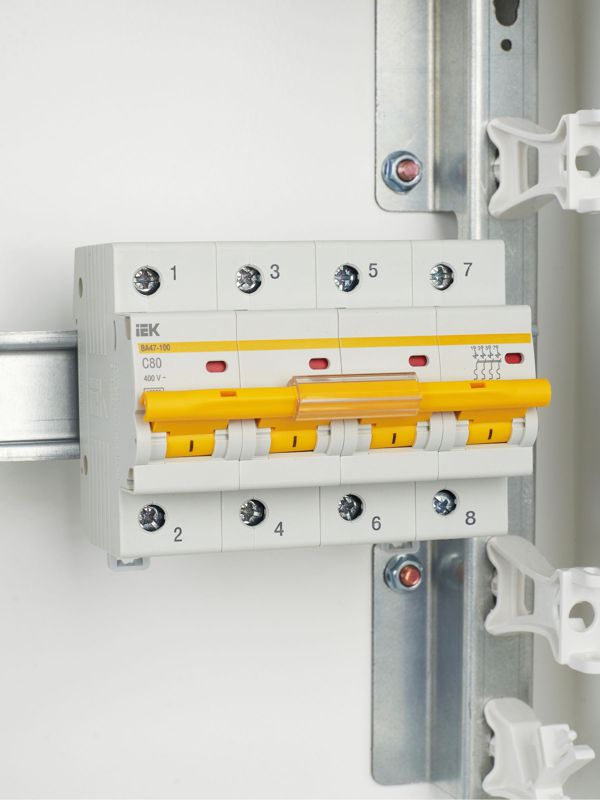 Выключатель автоматический модульный 4п C 80А 10кА ВА47-100 — изображение 10
