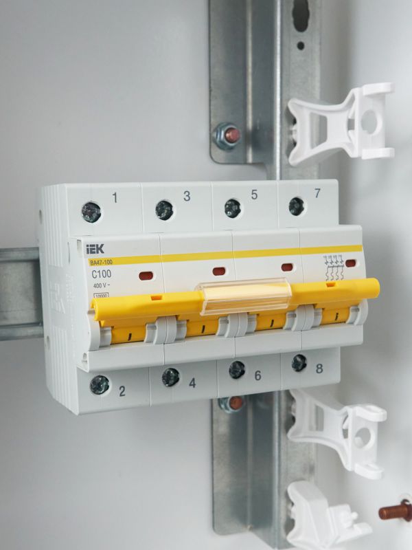 Выключатель автоматический модульный 4п C 100А 10кА ВА47-100 — изображение 10