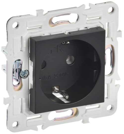 Розетка SKANDY 16А с заземл. без защ. шторок SK-R05Bl черн