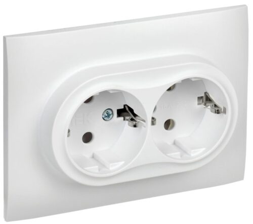 Розетка 2-м SKANDY 16А с заземл. без защ. шторок в сборе SK-R08W арктич. бел