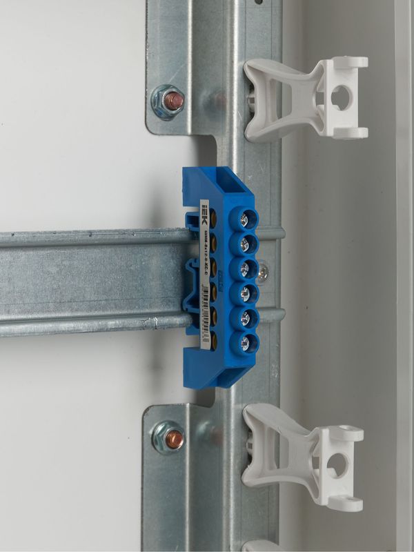 Шина нулевая в комб. DIN-изол. "Стойка" ШНИ-8х12-6-КС-С — изображение 2